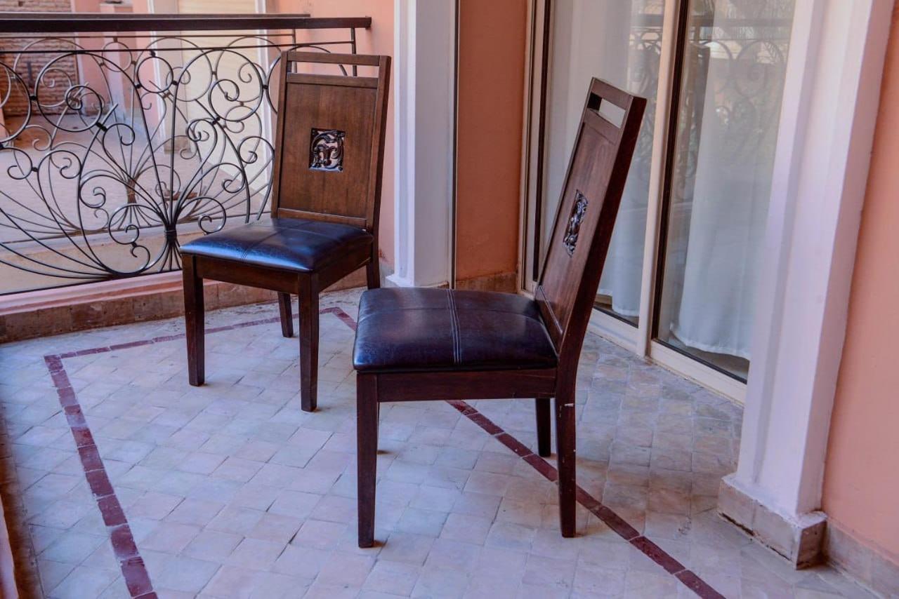 Beautiful, Great Equipped 122 M Holiday Apartment Near Majorelle Garden And Gueliz With Pool Views And A Large Balcony And Terrace Marrakesh Eksteriør bilde