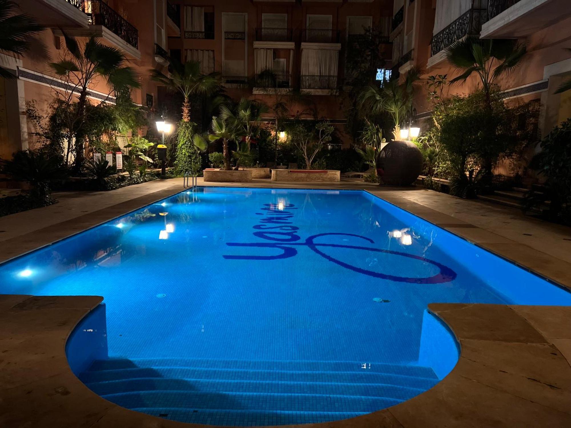 Beautiful, Great Equipped 122 M Holiday Apartment Near Majorelle Garden And Gueliz With Pool Views And A Large Balcony And Terrace Marrakesh Eksteriør bilde